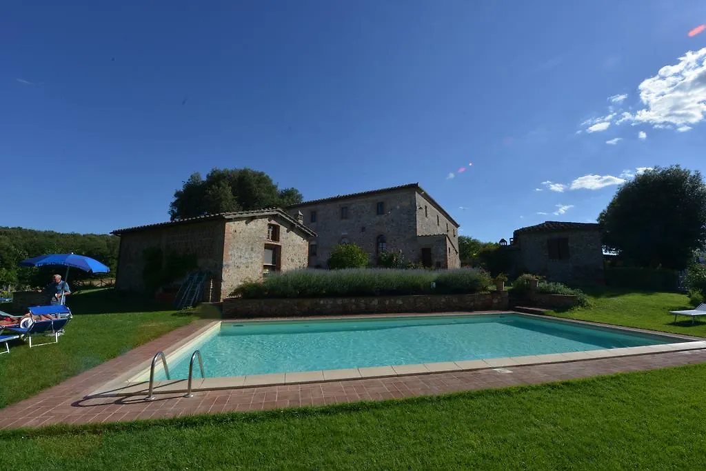 Agriturismo Tre Madonne Monteriggioni 0*,  Italia